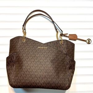 NWT Michael Kors Jet Set Travel Tote Bag